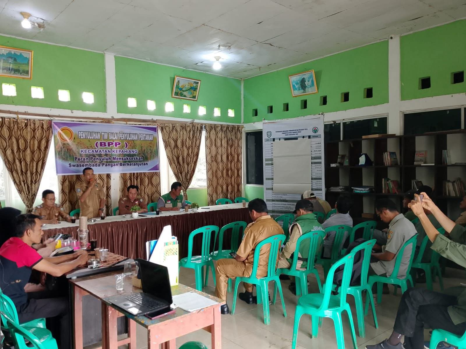 Peran Penyuluh di Desa Karang Endah Ujung Tombak Swasembada Pangan