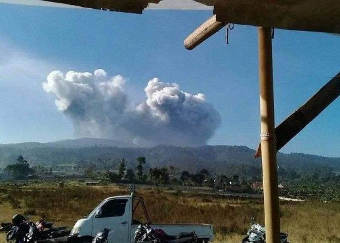 3 Fakta Video Viral Erupsi Gunung Tangkuban Perahu