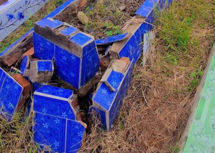 Makam-Makam di TPU Desa Embong Ijuk Porak-Poranda, Warga Minta Pemdes Turun Tangan
