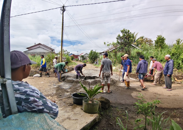 Inisiatif Warga dan Lurah Padang Lekat, Gotong Royong Perbaiki Draianse 