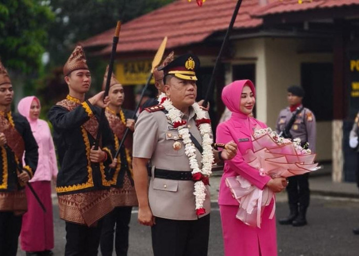 Disambut Secara Adat di Bumei Sehasen, Kapolres Kepahiang Siap Kawal Pengamanan Pilkades Serentak!