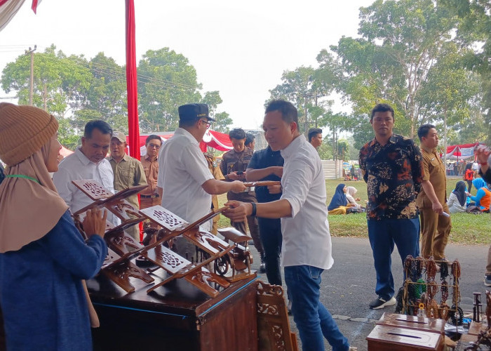 Peserta UMKM Raih Omset Ratusan Juta di Pasar Rakyat Kejaksaan Kepahiang