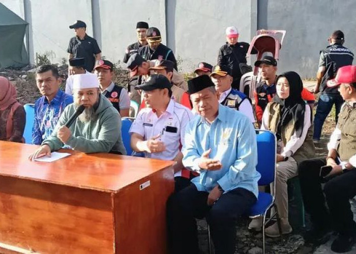Gubernur Bengkulu Salurkan Bantuan untuk Warga Terdampak Bencana Puting Beliung Sumber Urip