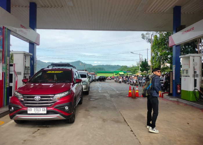 Kenaikan Harga Dexlite dan Pertamina Dex Picu Efek Berantai ke Perekonomian Nasional