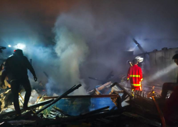 6 Rumah di Rejang Lebong Ludes Terbakar, Kerugian Capai Rp600 Juta