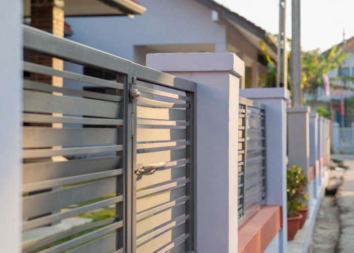 Inspirasi Elegan agar Tampilan Rumah Makin Ekslusif, Ini 5 Model Pagar Motif Garis Rapat
