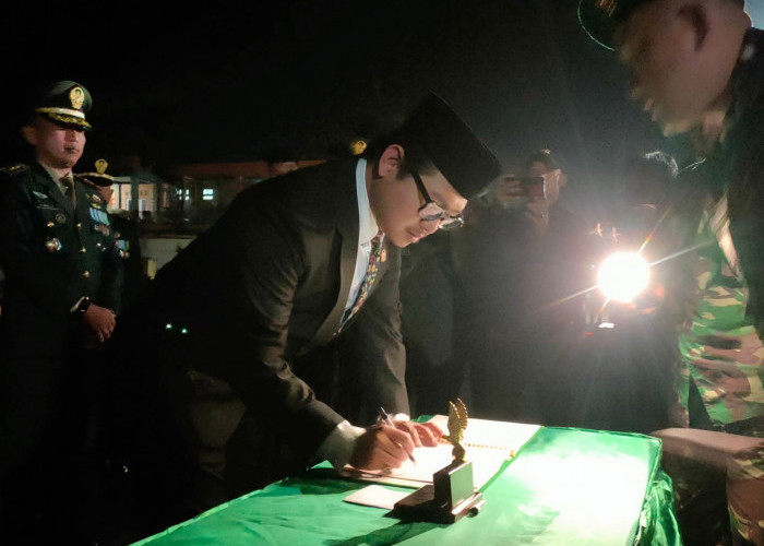 Makna dan Sejarah di Balik Malam Renungan Suci, Ketua DPRD Kepahiang: Berkarya Isi Pembangunan!