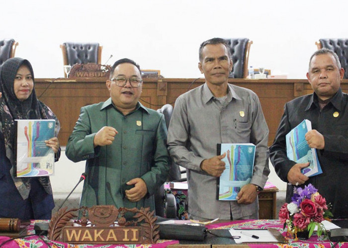 Diserahkan ke Komisi, Pimpinan DPRD Kepahiang Tekankan Raperda RPJPD Dibahas Maraton