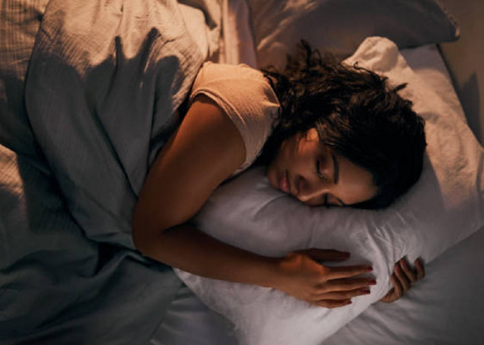 Mau Tidur Nyenyak Tubuh Tetap Sehat, Hindari 7 Menu Makan Malam Ini