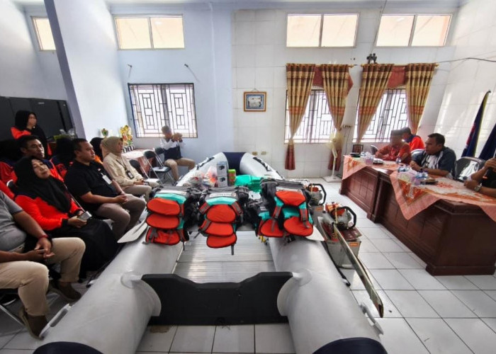 Program CSR, Pemkab Kepahiang Dapat Peralatan Kebencanaan Gratis