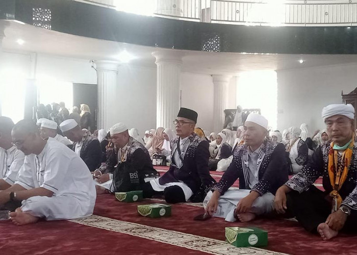 2.561 Warga Kepahiang Sudah Setor Biaya Haji, Waiting List Sampai 18 Tahun!