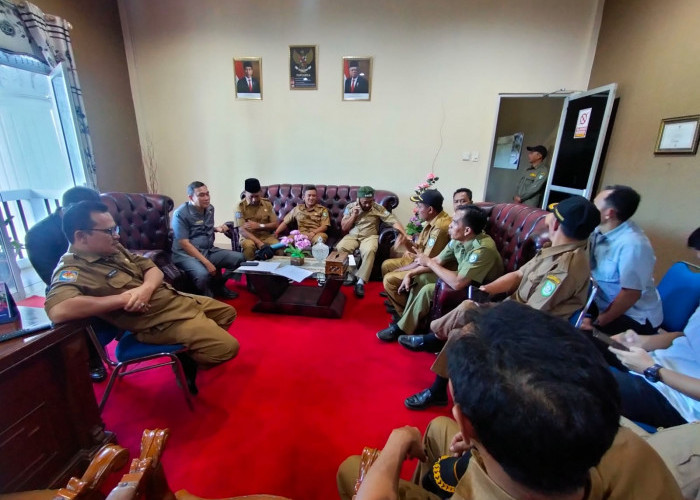 Siltap November - Desember 2025 Ditunggak, Kades dan Perangkat Desa Diliputi Ketidakpastian