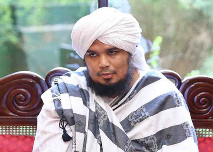 Artis Banyak Cerai, Ustaz Derry Sulaiman : Pernikahan Bukan Soal Pertemuan Dua Insan