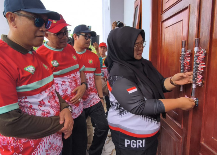 Gedung PGRI Kepahiang Hasil Iuran Anggota Diresmikan, Bupati: Semangat Tingkatkan Mutu Pendidikan!