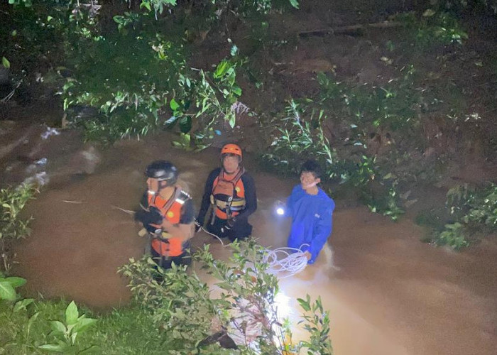 Tim SAR Gabungan Cari Pemancing Hilang di Anak Sungai Padang Kemiling Bengkulu