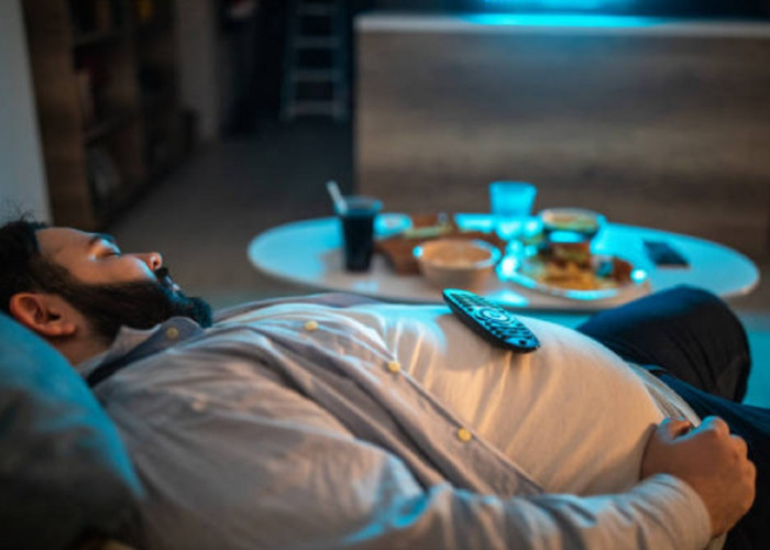 Habis Makan Jangan Langsung Tidur, Ini Dampak Buruk Tidur Setelah Makan Bagi Kesehatan
