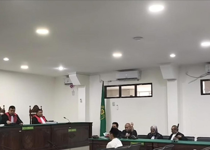 Sebut Hanya Kesalahan Administrasi, Terdakwa Korupsi Lahan GOR Kepahiang Minta Bebas