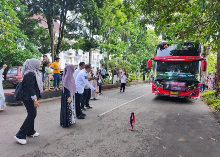 35 Paskibraka Kepahiang Terima Reward, Dilepas Bupati Study Tour ke Bandung