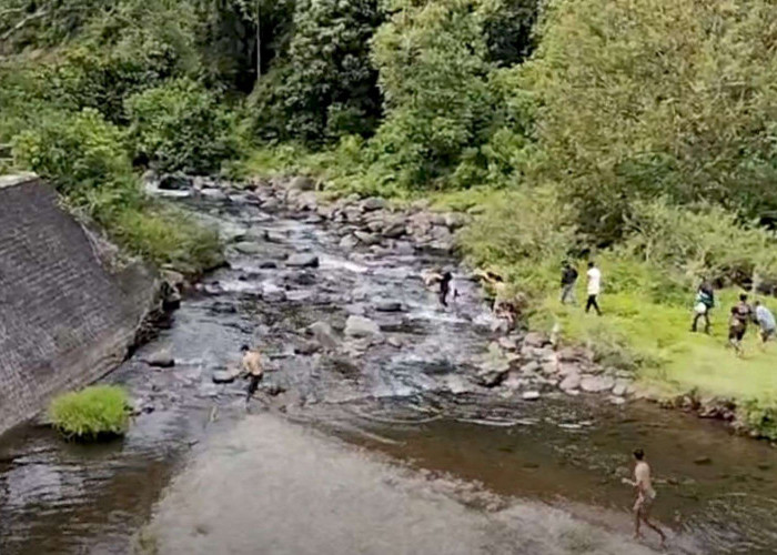 2 Siswi MTsN Kepahiang Tewas Tenggelam di Trokon Curup
