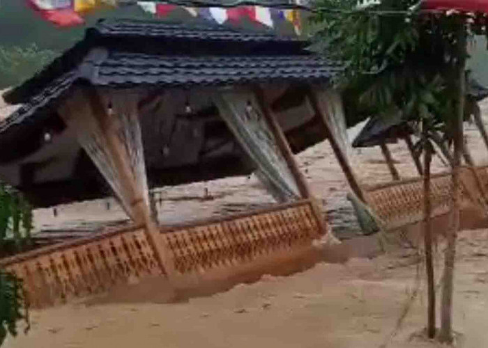 Sungai Lematang Meluap Kabupaten Lahat Diterjang Bencana Banjir, 1 Korban Meninggal 3.000 Jiwa Terdampak!