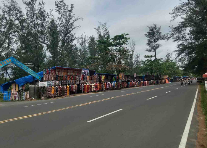 Tidak Boleh Ada Pungutan di Pantai Panjang