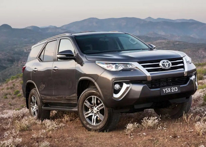 Toyota Fortuner, SUV Tangguh Tetap Jadi  Saingan Berat di Pasar Otomotif Indonesia