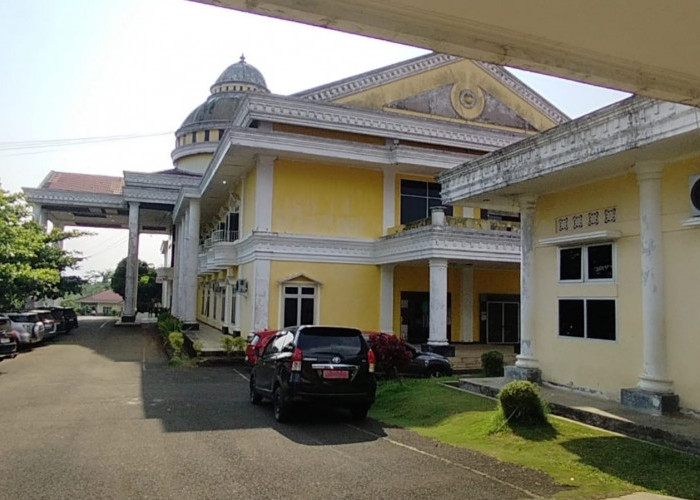 Diduga Tenggak Racun Rumput, Warga Daspetah Dilarikan ke RSUD Kepahiang