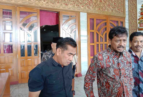 Bahas APBD, Dewan Temui Gubernur