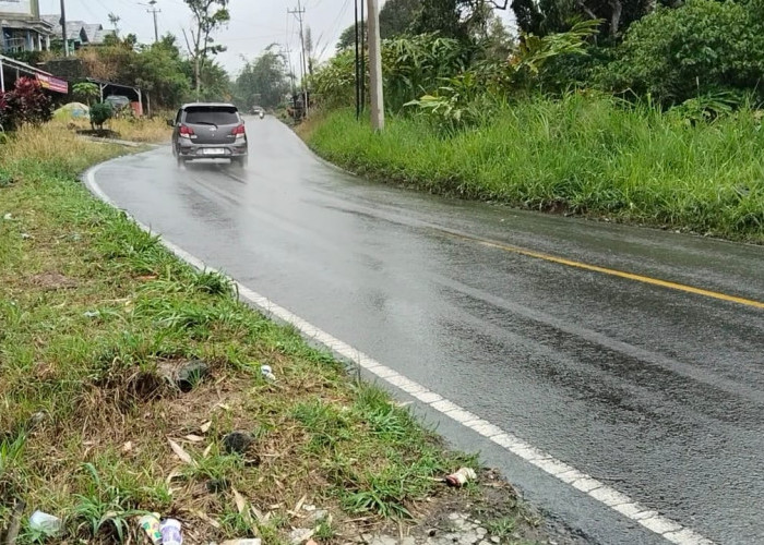 Lawan Avanza Plat Merah, Nasib Pengemudi R15 Mengkhawatirkan!