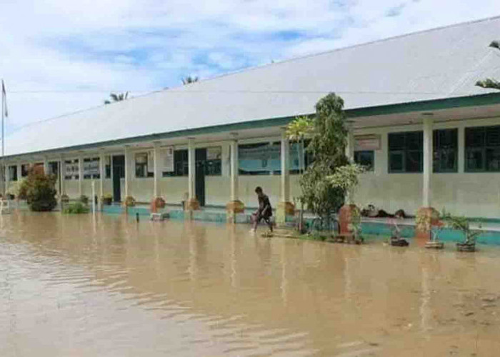 Pemkot Perbaiki Sekolah Terdampak Banjir