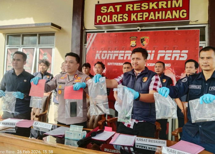 BB Belasan Paket, 2 Pengedar Sabu Asal Empat Lawang Digiring ke Balik Jeruji