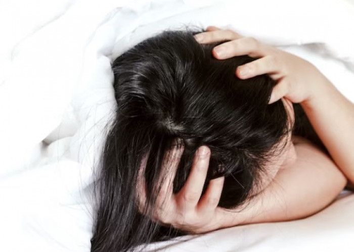 Ternyata Tidur Dengan Rambut Basah Berdampak Buruk, Jangan Abaikan!