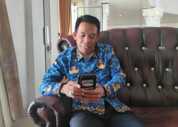 Kades Talang Karet Segera Diberhentikan!