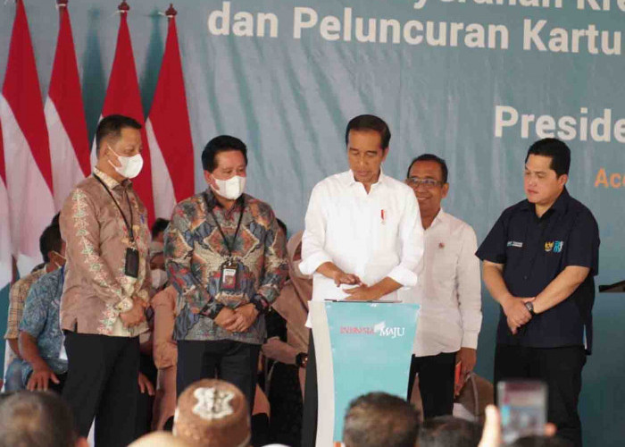 Presiden Jokowi Luncurkan Kartu Tani Digital dan KUR BSI Untuk Mendukung Ketahanan Pangan di Aceh