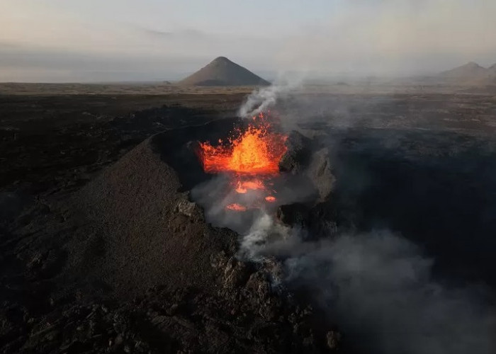 Waspada! Puluhan Letusan Gunung Marapi Sumbar Masih Terus Terjadi