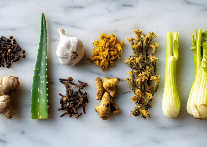 6 Bahan Alami dari Dapur yang Sering Disebut Mirip Cara Kerja Obat Kimia, Benarkah? 