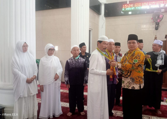 Jemaah Haji Asal Kepahiang Tiba di Bumei Sehasen, Kemenag Harapkan Jadi Teladan Spiritual Masyarakat