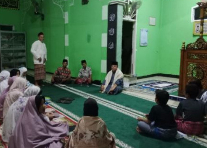 KUA Tebat Karai Gandeng Risma Masjid Isi Ramadhan dengan Tadarus Al-qur'an