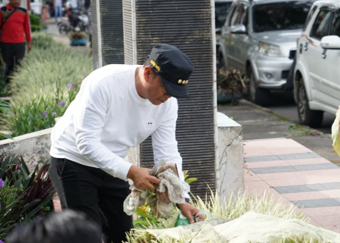 Bupati Kepahiang Intruksikan Wajib Gotong Royong Setiap Jumat