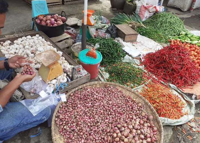  Harga Cabai Merah Melambung Tinggi, Ketersediaan Bapokting Aman Jelang Ramadhan