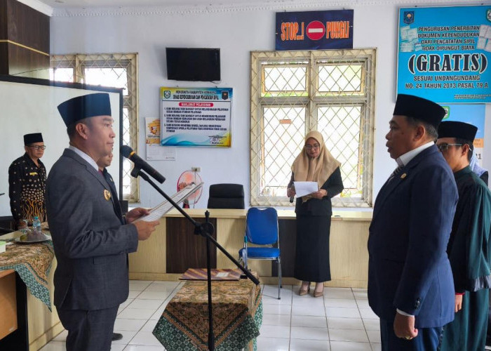 Lantik Sekdis Dukcapil, Bupati Kepahiang Ingatkan ASN Harus Kreatif Jangan Terjebak Dalam Rutinitas Monoton!