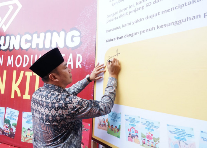 Tutup Festival Budaya Umbung Kutei, Dinas Dikbud Kepahiang Launching Bahan Modul Ajar Berlian Kita