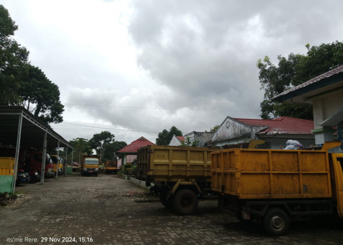 Anggaran Dipangkas, Armada Kebersihan Dinas LH Terancam Tidak Bisa Beroperasi