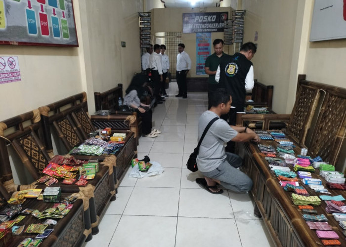Obat Kuat & Jamu Diduga Ilegal Beredar Bebas di Pekan Senin Benuang Galing Kepahiang, 3 Pedagang Diperiksa