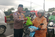 Gandeng Wartawan, Polres Kepahiang Bagikan Ratusan Paket Makanan dan Minuman Gratis