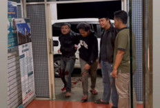 Gasak Motor Satpam BNI yang Lagi Sahur, 2 Pelaku Curanmor Didor!