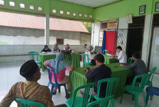 Suro Muncar Optimalkan Pelayanan Publik Di Kantor Desa