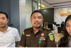 Dijemput Paksa Jaksa, Tsk Penyedia UPS RSUD Tak Berada di Rumahnya!