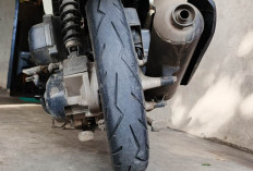 5 Cara Mengatasi Ban Belakang Motor Terasa Goyang Saat Dikendarai