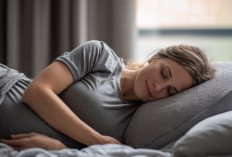 Kenapa Ibu Hamil Sering Kebangun Tengah Malam? Ini Penyebab dan Cara Biar Tidur Lebih Nyenyak 